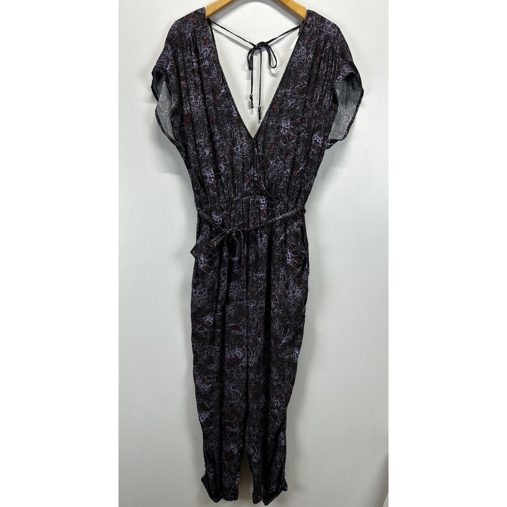 Free People Surplice Jumpsuit Jumper One Piece Sz Medium Purple Paisley